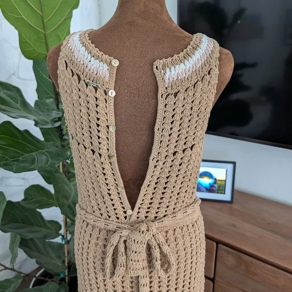 CLEOBELLA NWT Hand Knit Maxi Dress Size medium - Picture 6 of 9